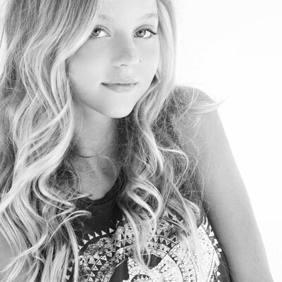 Picture tagged with: Skinny, Black and White, Blonde, Morgan Cryer, American, Cute, Eyes