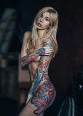 Picture tagged with: Skinny, Blonde, Tattoo