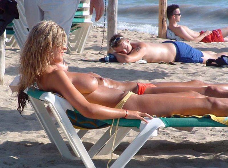 Picture tagged with: Beach, Blonde, Sexy Wallpaper, Boobs