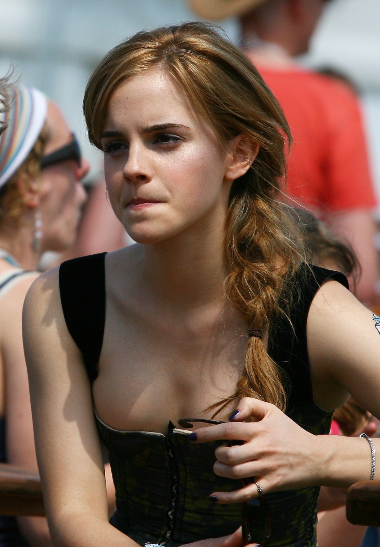 Picture tagged with: Emma Watson, Celebrity - Star, English, Small Tits