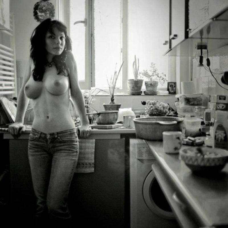 Nude girl picture - FAPcoholic.com.