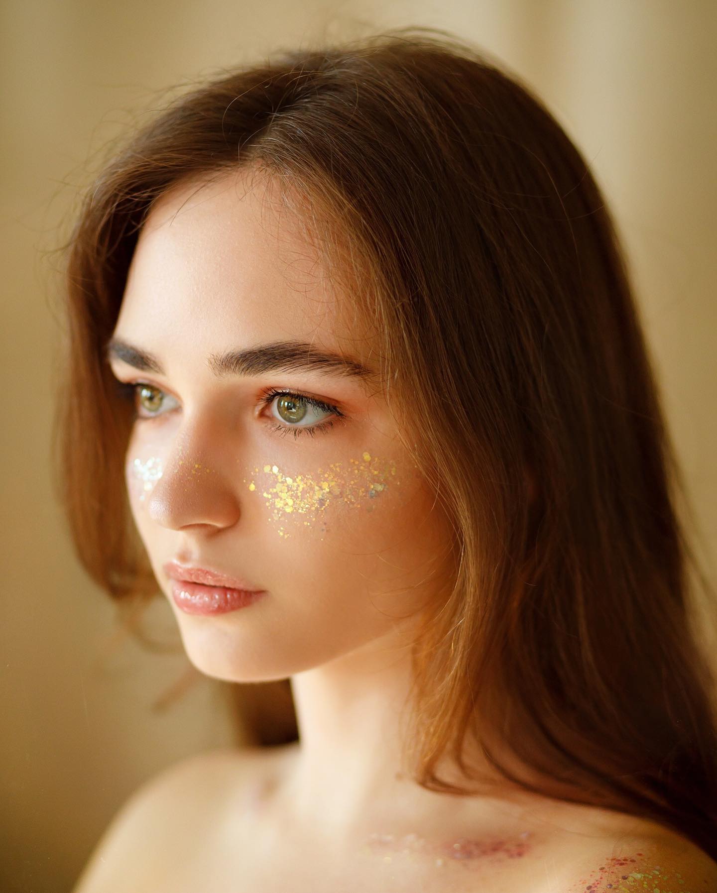Picture tagged with: Skinny, Brunette, Eyes, Igor Kuprianow, milla_chibiz, Cute, Face, Safe for work