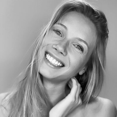 Picture tagged with: Amandine Petit, Black and White, Blonde, Celebrity - Star, Face, French, Miss France 2021, Safe for work, Smiling