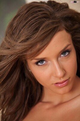 Picture tagged with: American, Brunette, Eyes, Malena Morgan, Face, Safe for work