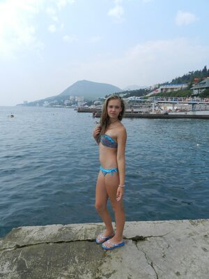 Picture tagged with: Beach, Bikini, Blonde, Feet, Legs, Natalja M, Cute