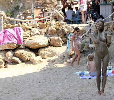 Picture tagged with: Beach, Blonde, Katya Clover - Mango A, Muddy at the beach, Russian, Sexy Wallpaper