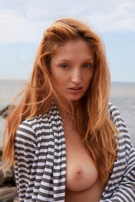 Picture tagged with: Beach, Eyes, Fugite, MET Art, Red Fox - Michelle Starr - Michelle H, Redhead, Ukrainian, Boobs