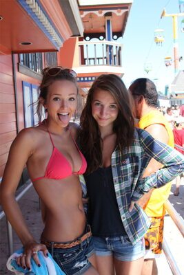 Picture tagged with: Bikini, Brunette, English, Eyes, Helen Owen, Piercing, Smiling, Tongue, 2 girls, Cute, Tummy