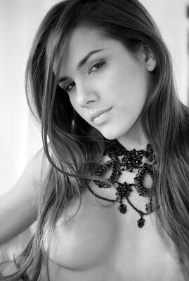 Picture tagged with: Black and White, Brunette, Roberta Murgo, Boobs, Face