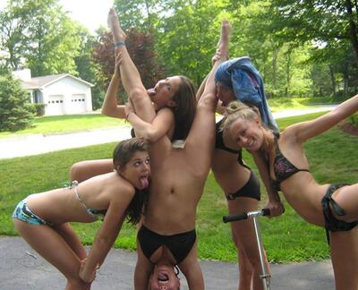 Picture tagged with: Blonde, Brunette, 5 girls, Bikini, Fake, Tongue, Tummy