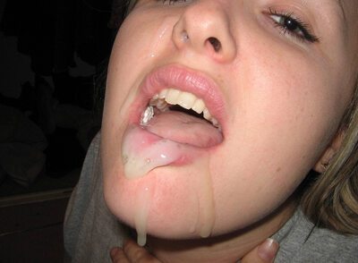 Picture tagged with: Blonde, Cumshot, Facial, Mouth, Tongue