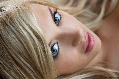 Picture tagged with: Blonde, Digital Desire, Emma Mae, Eyes, Face, Mouth, Sexy Wallpaper