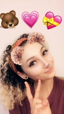 Picture tagged with: Brunette, Bambii Bonsai, Camgirl, Chaturbate, nood.tv
