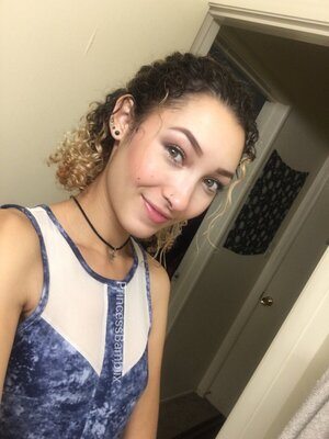 Picture tagged with: Brunette, Bambii Bonsai, Camgirl, Chaturbate, nood.tv