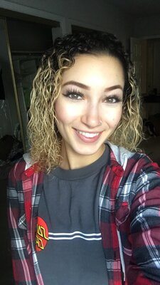 Picture tagged with: Brunette, Bambii Bonsai, Camgirl, Chaturbate, nood.tv