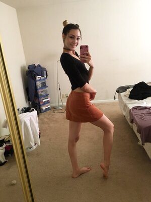Picture tagged with: Brunette, Bambii Bonsai, Camgirl, Chaturbate, nood.tv