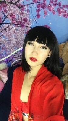 Picture tagged with: Brunette, Bambii Bonsai, Camgirl, Chaturbate, nood.tv