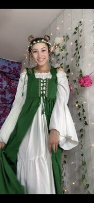 Picture tagged with: Brunette, Bambii Bonsai, Camgirl, Chaturbate, nood.tv