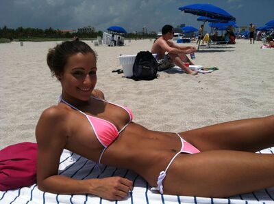 Picture tagged with: Brunette, Beach