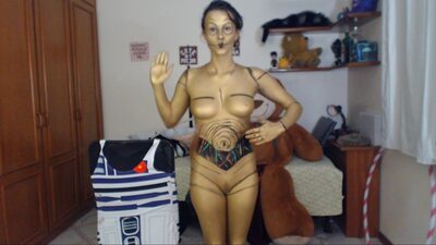 Picture tagged with: Brunette, Camgirl, GweenBlack, Body painting
