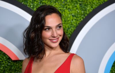 Picture tagged with: Brunette, Gal Gadot, Celebrity - Star, Israeli, Safe for work, Sexy Wallpaper, Smiling