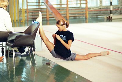 Picture tagged with: Brunette, Irina Tchachina, Russian, Sexy Wallpaper, Flexible, Gymnast