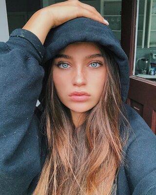 Picture tagged with: Brunette, Canadian, Eyes, Sophi Knight, Cute, Face, Safe for work