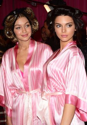 Picture tagged with: Kendall Jenner, Brunette, American, Celebrity - Star, Safe for work