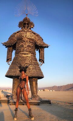 Picture tagged with: Skinny, Abby Neff, American, Blonde, Legs, Cute