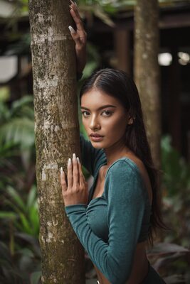 Picture tagged with: Skinny, Alisa Arunahiran, Asian, Beach, Brunette, Eyes, Thai, Cute
