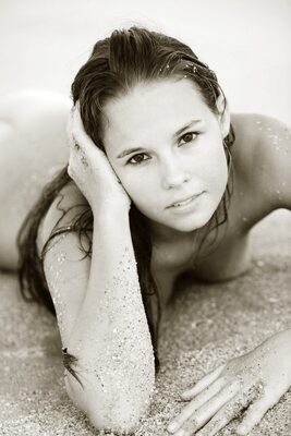 Picture tagged with: Skinny, American, Aria A, Beach, Black and White, Brunette, Kevin Roberts, MET Art, Vita, Cute, Small Tits