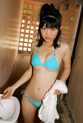 Picture tagged with: Skinny, Asian, Bikini, Shy, Tummy