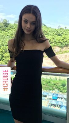 Picture tagged with: Skinny, Australian, Brunette, Eyes, Meika Woollard, Cute