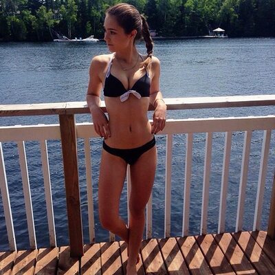 Picture tagged with: Skinny, Bikini, Brunette, Canadian, Legs, Sophi Knight, Braid, Cute, Tummy