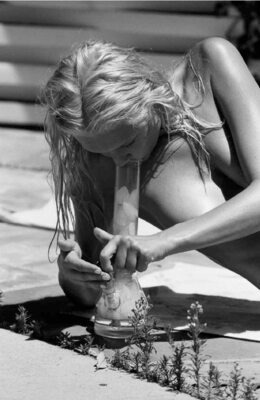 Picture tagged with: Skinny, American, Black and White, Blonde, Delilah Summer Parillo, Henrik Purienne, Cute