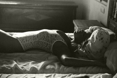 Picture tagged with: Skinny, Black and White, Brunette, Jörg Billwitz, Marisa Papen, Port de Sant Miquel, Art, Belgian, Sexy Wallpaper, Sleeping