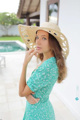 Picture tagged with: Skinny, Blonde, Classy, Katya Clover - Mango A, katya-clover.com, Cute, Eyes, Hat, Russian, Safe for work