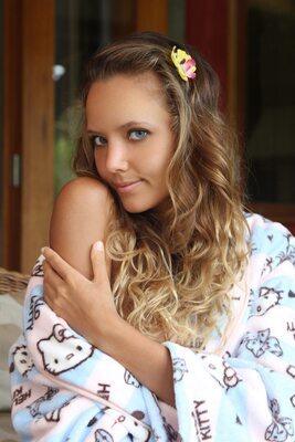 Picture tagged with: Skinny, Blonde, Eyes, Good Morning, Katya Clover - Mango A, Russian, Smiling, X-Art, Cute, Safe for work