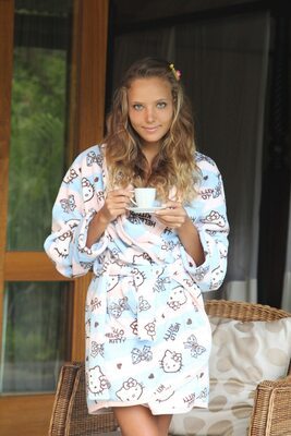 Picture tagged with: Skinny, Blonde, Eyes, Good Morning, Katya Clover - Mango A, Russian, Smiling, X-Art, Cute, Safe for work