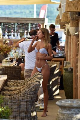 Picture tagged with: Skinny, Blonde, Kimberley Garner, Bikini, Celebrity - Star, English, Legs