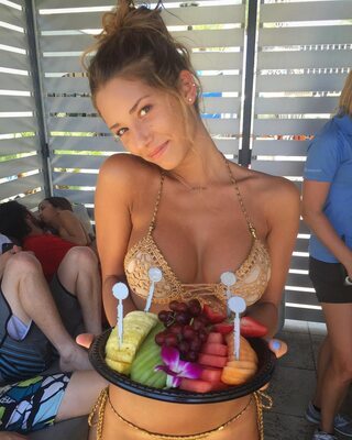 Picture tagged with: Skinny, Blonde, Sierra Skye, American, Bikini, Cute