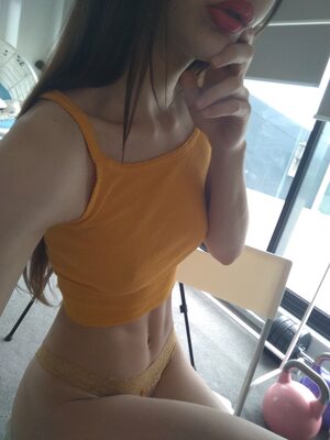 Picture tagged with: Skinny, Brunette, Camgirl, ManyVids.com, MissAlice_94 - MissAlice_18, Selfie, nood.tv