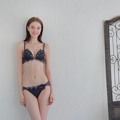 Picture tagged with: Skinny, Brunette, Cute, Lingerie, Smiling, Tummy