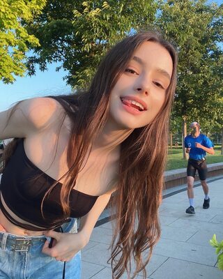 Picture tagged with: Skinny, Brunette, Dasha Taran, Cute, Eyes, Russian, Smiling, Tongue