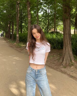 Picture tagged with: Skinny, Brunette, Dasha Taran, Cute, Nature, Piercing, Russian, Safe for work, Smiling, Tummy