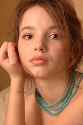 Picture tagged with: Skinny, Brunette, Eyes, Ketrin B, Limakan, MET Art, Nikonoff, Ukrainian, Close-up, Cute, Face