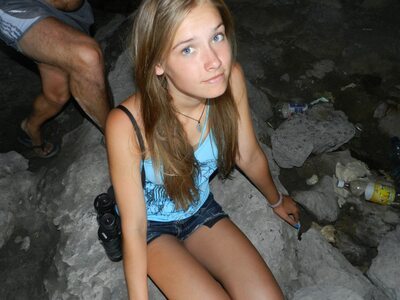 Picture tagged with: Skinny, Brunette, Eyes, Legs, Natalja M, Sexy Wallpaper, Cute