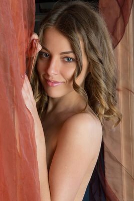 Picture tagged with: Skinny, Brunette, Eyes, Lemiz, MET Art, Nikia A, Russian, Rylsky, Smiling, Cute