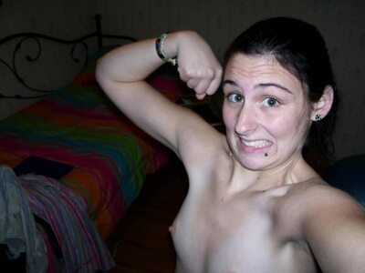 Picture tagged with: Skinny, Brunette, Eyes, Piercing, Selfie, Sexy Wallpaper, Flat chested, Small Tits