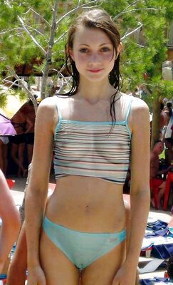 Picture tagged with: Skinny, Brunette, Eyes, What is her name, Cameltoe, Cute, Small Tits, Tummy